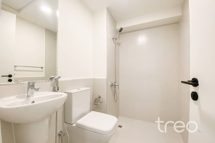 5 213 Maha, Town Square - 13. jpg