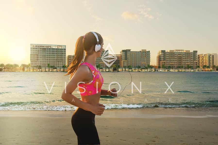 11 Riviera_Lagoon_Lifestyle_02A_low. jpg