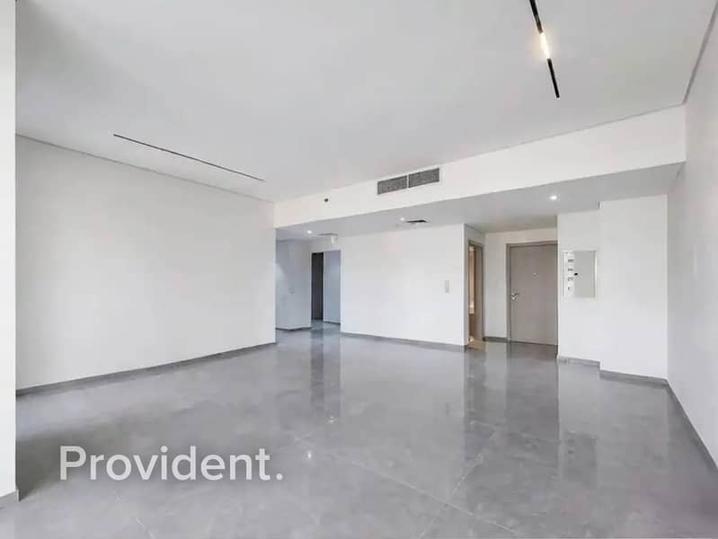 Upgraded | Vacant | Spacious | Modern Living Upgraded | Vacant | Spacious | Modern Living