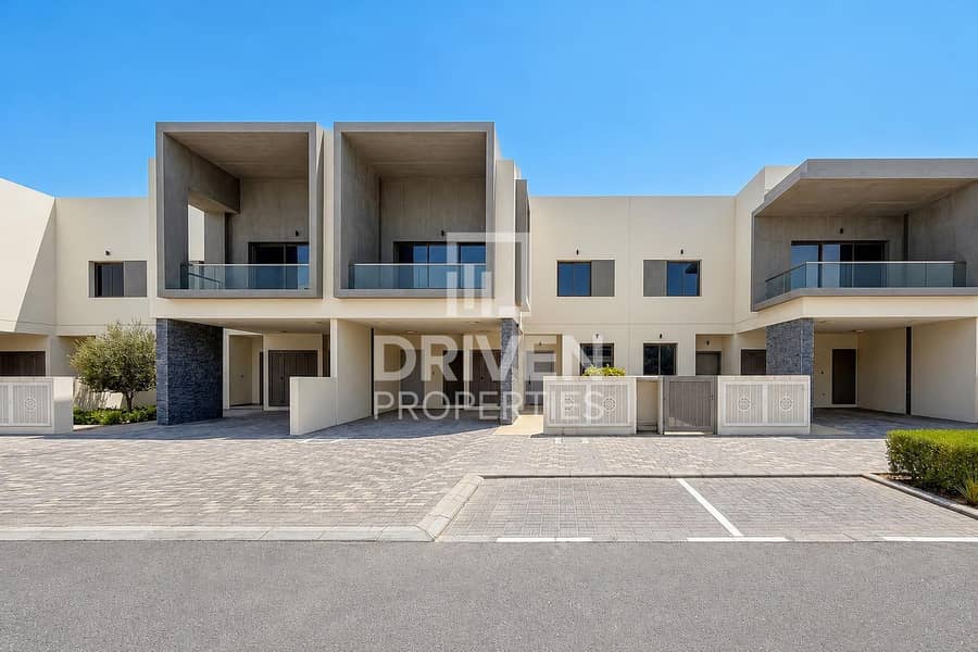 3 Bedroom Townhouse | Upcoming | Prime Location 3 Bedroom Townhouse | Upcoming | Prime Location