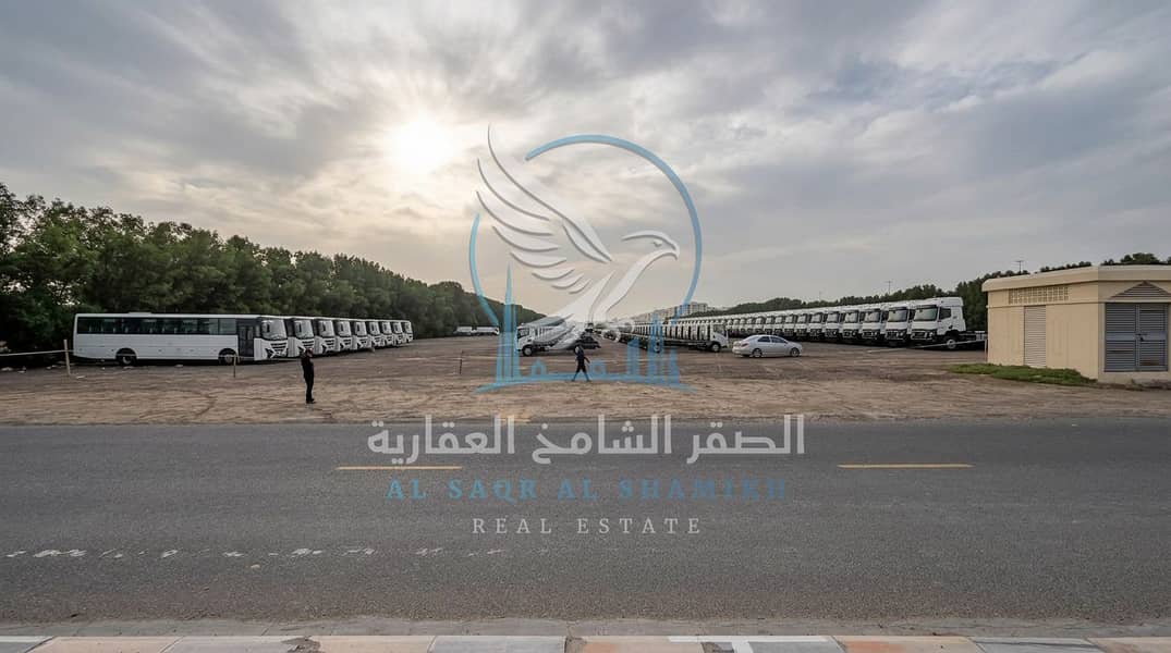 6 ارض استثمار الصناعيه 17 - 400 الف قدم (11). jpeg