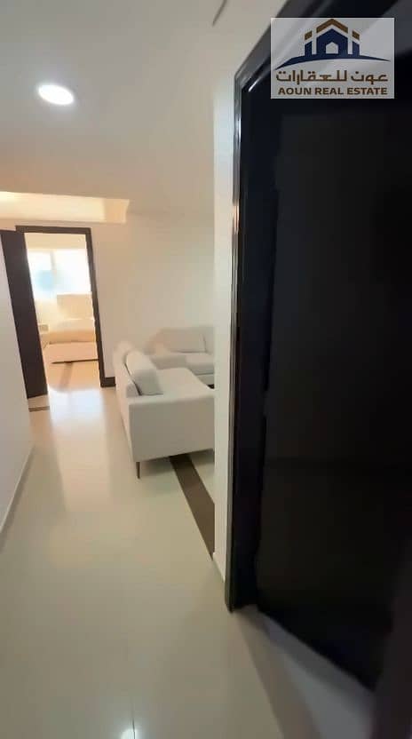13 02_corridor. jpg