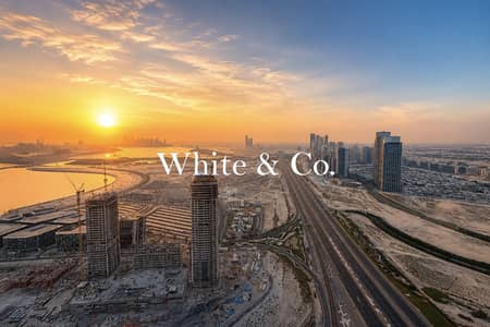 2 Bedroom Apartment for Rent in Business Bay, Dubai - Creek View | High Floor | Closed Kitchen