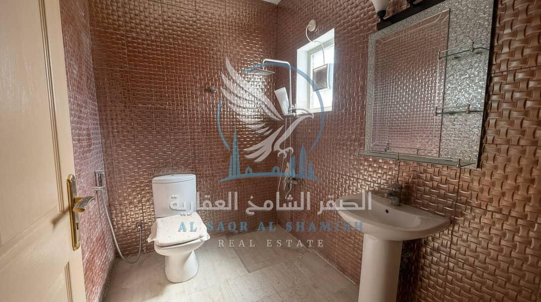 12 مصنع 10000قدم-مع شو روم - 150kw -b (5). jpeg