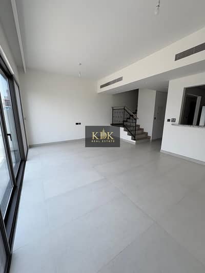 4 Slaapkamers Townhouse te Huur in DAMAC Lagoons, Dubai - WhatsApp Image 2026-09-03 at 10.39. 41 AM (1). jpeg 4 Slaapkamers Townhouse te Huur in DAMAC Lagoons, Dubai - WhatsApp Image 2026-09-03 at 10.39. 41 AM (1). jpeg