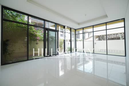 3 Bedroom Townhouse for Rent in DAMAC Hills, Dubai - Vastu Complaint | Landscaped End Unit | Vacant