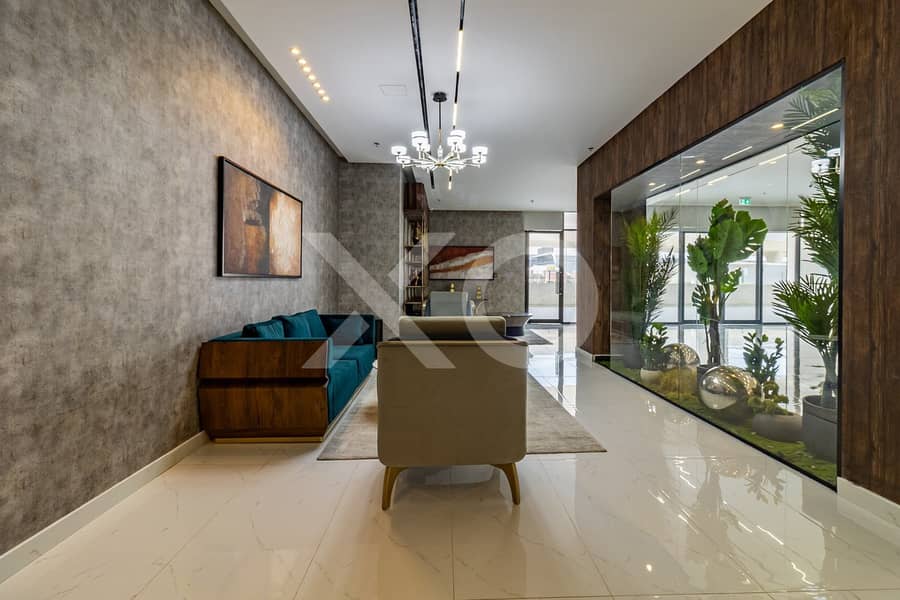 12 DHEL7637_HDR. jpg