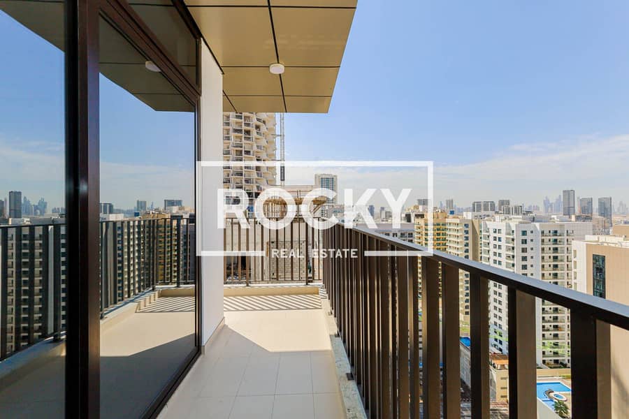 12 JVC - 007 Building - Apartment-3199. jpg