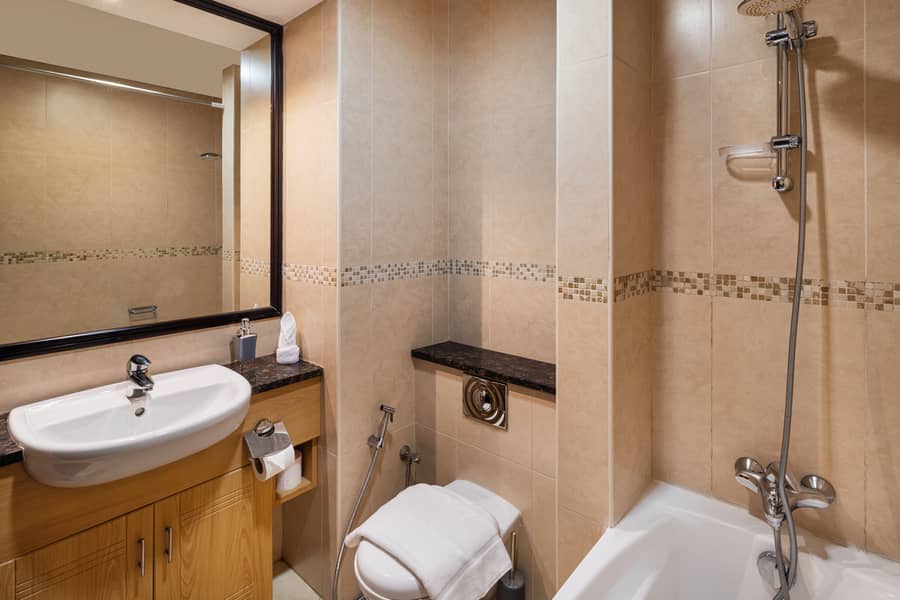 11 Oak Tree JLT Goldcrestview Apt 1103 - 22. jpg