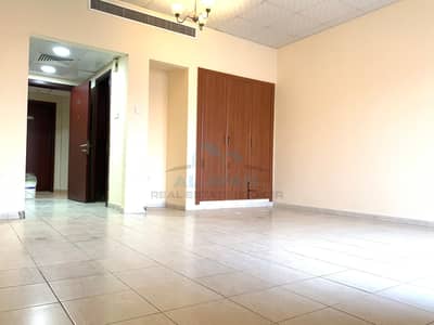 Estudio para en Alquiler en International City, Dubai - 382DAC23-A6F9-4E4C-8886-0403E18C8BC1. jpeg Estudio para en Alquiler en International City, Dubai - 382DAC23-A6F9-4E4C-8886-0403E18C8BC1. jpeg