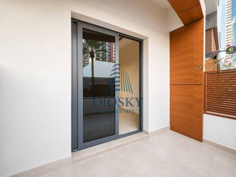 8 Image 8
