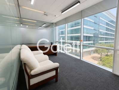 Office for Rent in Sheikh Zayed Road, Dubai - office