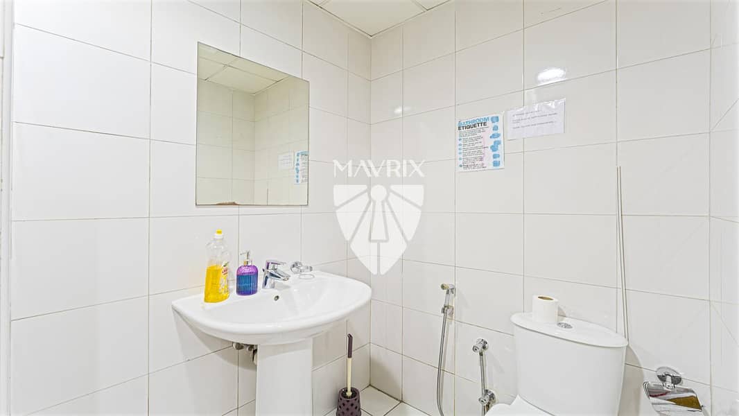 12 Image 12