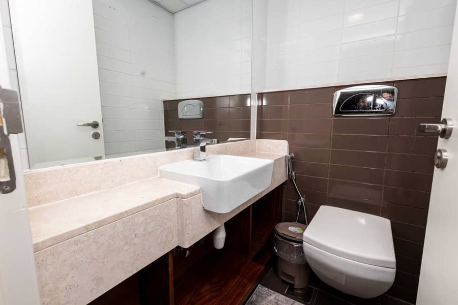 21 4P8A8269. jpg