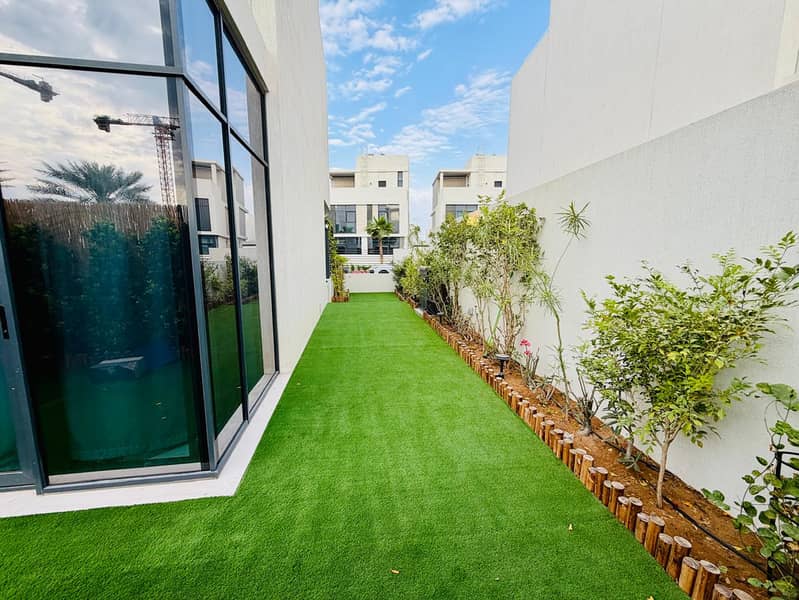 19 A33 Garden (3). jpeg