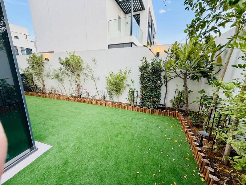 25 A33 Garden (1). jpeg
