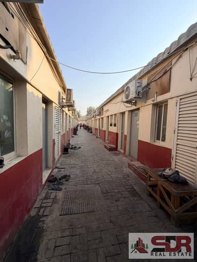 Labour Camp for Rent in Al Sajaa, Sharjah - 6b6cd441-8f5f-4192-8255-3b83d02e90f1. jpg Labour Camp for Rent in Al Sajaa, Sharjah - 6b6cd441-8f5f-4192-8255-3b83d02e90f1. jpg