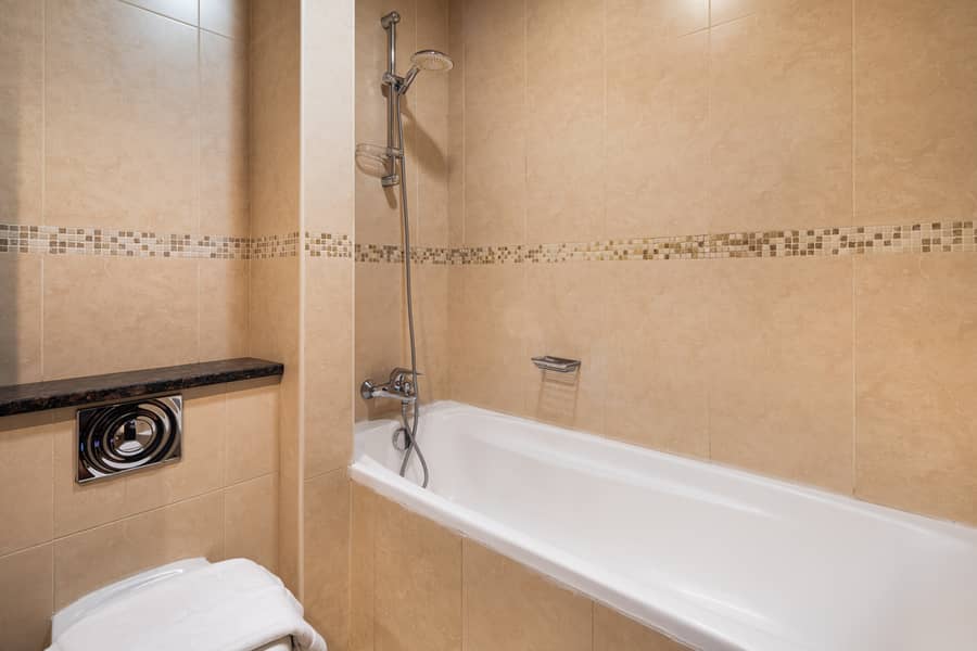 12 Oak Tree JLT Goldcrestview Apt 1103 - 21. jpg