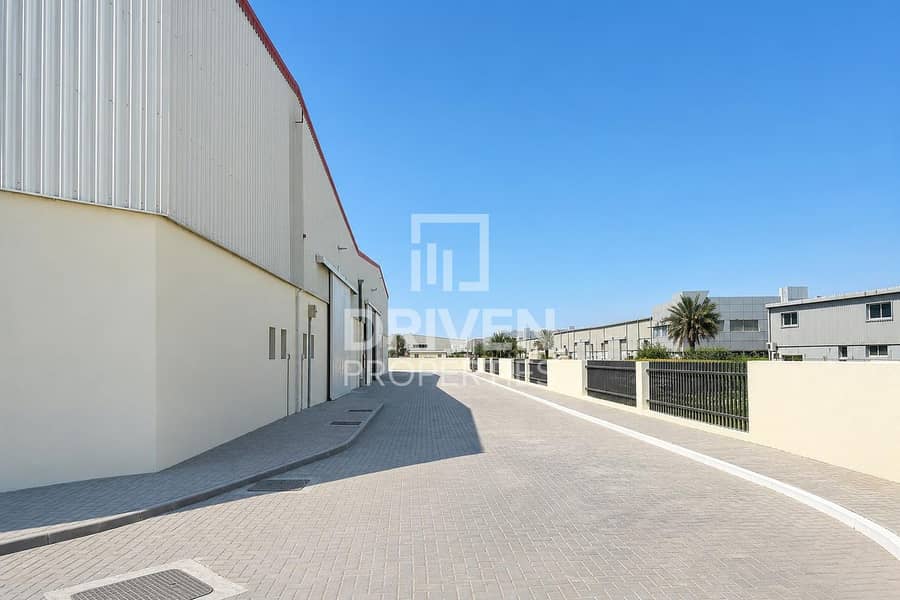 Almacén en Abu Dhabi Industrial City,ICAD V, 355000 AED - 16386891 Almacén en Abu Dhabi Industrial City,ICAD V, 355000 AED - 16386891