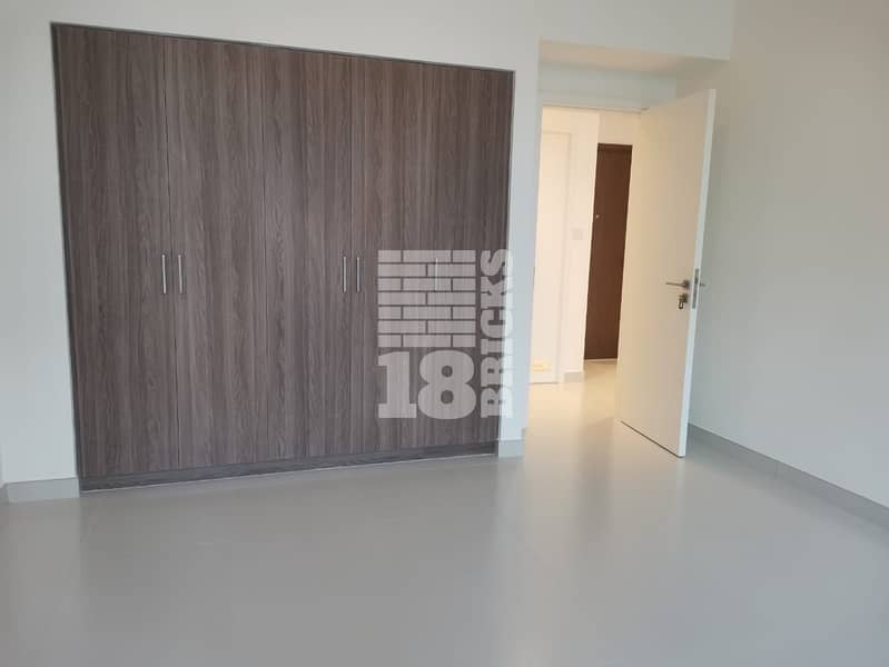 4 image_3