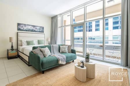 Studio for Rent in Business Bay, Dubai - Huge Layout | Prime Location | Well Maintained