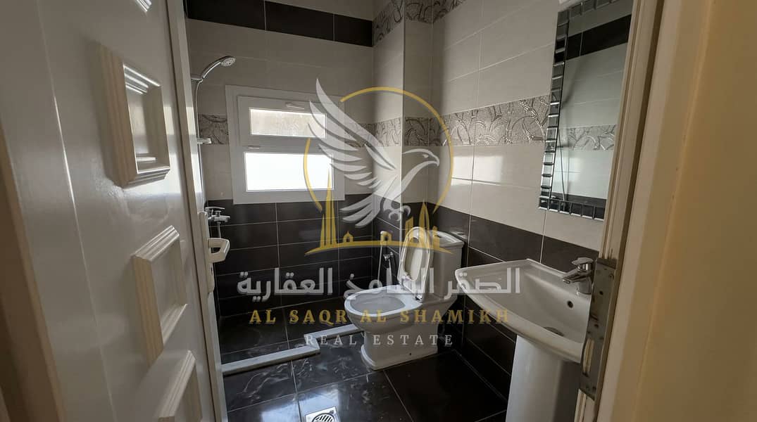 21 Enhancing_real_estate_listing_ph…_202609030139. jpeg