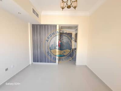 Estudio para en Alquiler en Aljada, Sharjah - 20260826_173427. jpg
