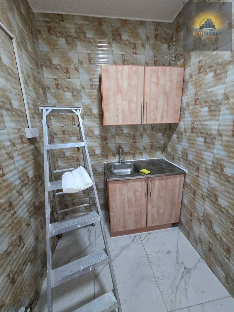 8 1000119856. jpg