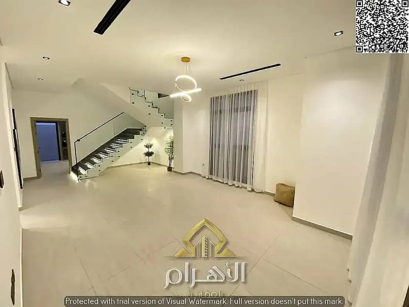 5 862685105-1066x800. webp