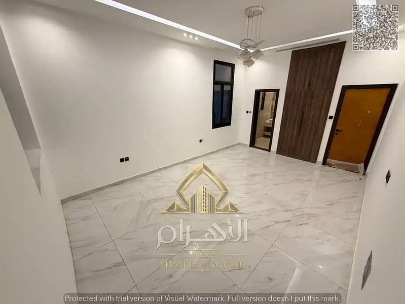 19 862684559-1066x800. webp