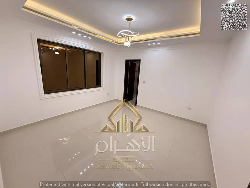 22 862318516-1066x800. webp