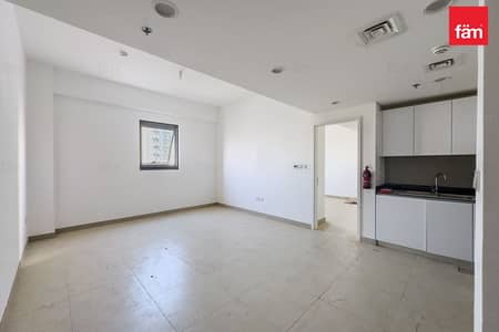 1 habitación Apartamento para en Alquiler en Dubai South, Dubai - Apartamento en Dubai South，Residential District，The Pulse，The Pulse Residence Plaza，The Pulse Residence Plaza B8, 1 dormitorio, 64999 AED - 16391536