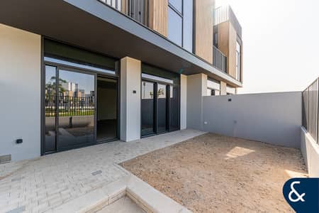 3 Bedroom Villa for Sale in Mudon, Dubai - Single Row | 3 Bedrooms G+1 | Close T Pool