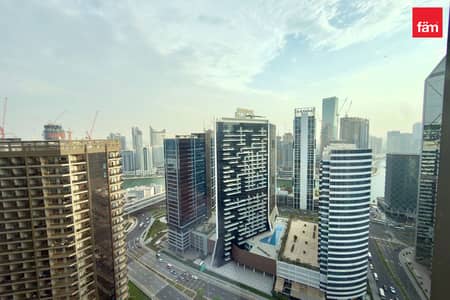 2 Bedroom Flat for Sale in Downtown Dubai, Dubai - Mint Condition | High Floor | Genuine Listing 2 Bedroom Flat for Sale in Downtown Dubai, Dubai - Mint Condition | High Floor | Genuine Listing
