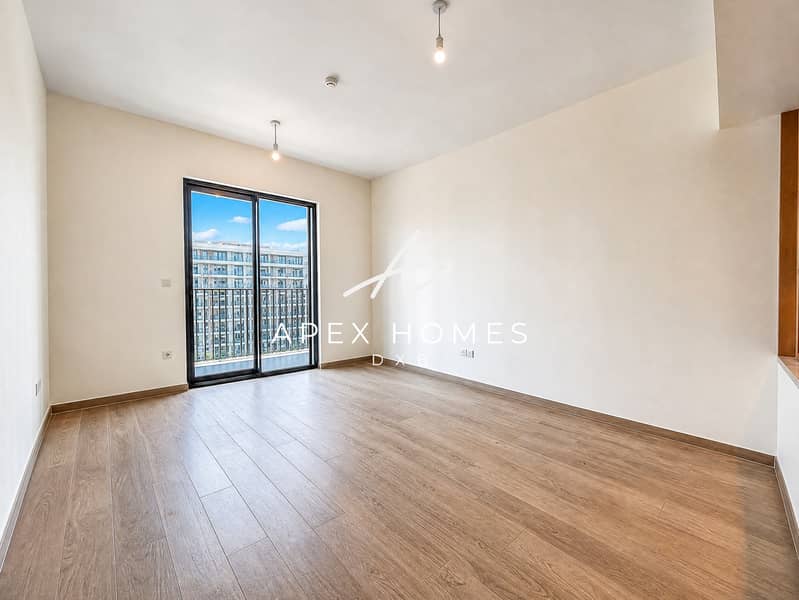 2BR Apartment | Mayfair, Town Square | Balcony 2BR Apartment | Mayfair, Town Square | Balcony