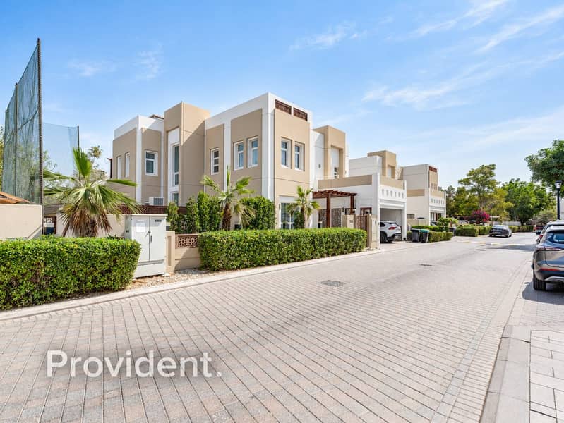 Villa en Mudon,Rahat, 5 dormitorios, 450000 AED - 16386417 Villa en Mudon,Rahat, 5 dormitorios, 450000 AED - 16386417
