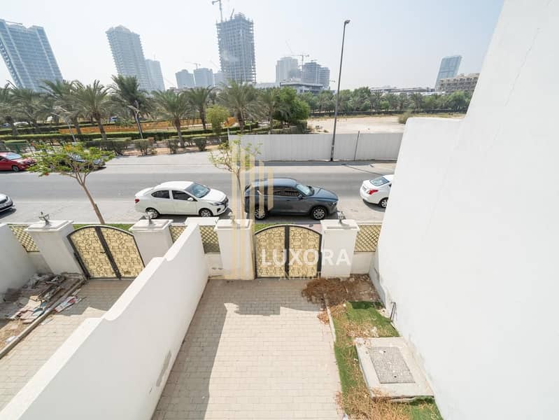 7 TOWN HOUSE JVC (6). jpeg