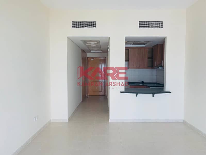 CLOSE TO METRO AND PAVILION STUDIO FOR RENT CLOSE TO METRO AND PAVILION STUDIO FOR RENT