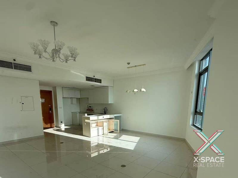 Spacious 1BR | Vacant | Stable View | Unfurnished Spacious 1BR | Vacant | Stable View | Unfurnished
