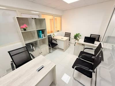 Office for Rent in Deira, Dubai - 2ffc4709-d4ff-4717-bd6c-b5d17ebdedaa. jpg