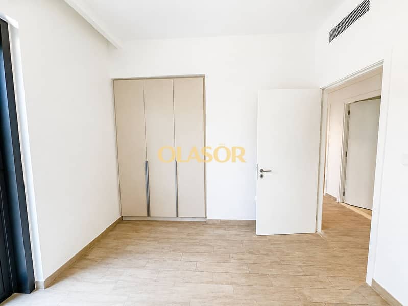 6 OLASOR_Bright_Property_02. png