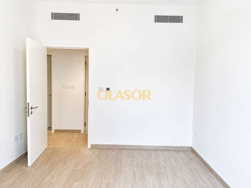 7 OLASOR_Bright_Property_03. png