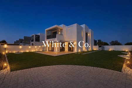 4 Bedroom Villa for Rent in Dubai South, Dubai - Huge Corner plot | Spacious | Available