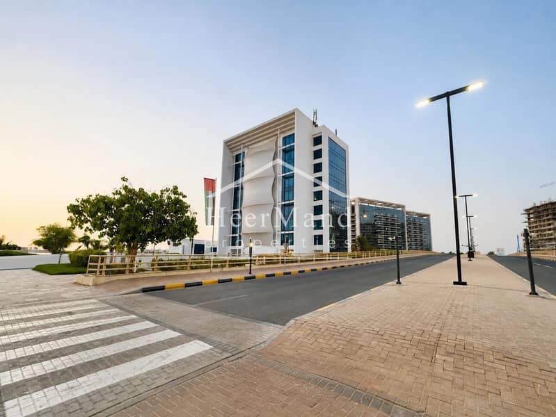 Fully Furnished 1BR With Lagoon And Sunset Views Fully Furnished 1BR With Lagoon And Sunset Views
