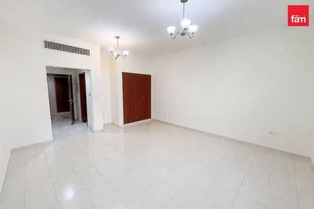 Studio for Rent in International City, Dubai - Fully Renovated Studio | Spacious | Ready to Move