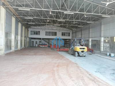 Warehouse de  à à louer à Umm Ramool, Dubai - Entrepôt à Umm Ramool, 650000 AED - 16394706