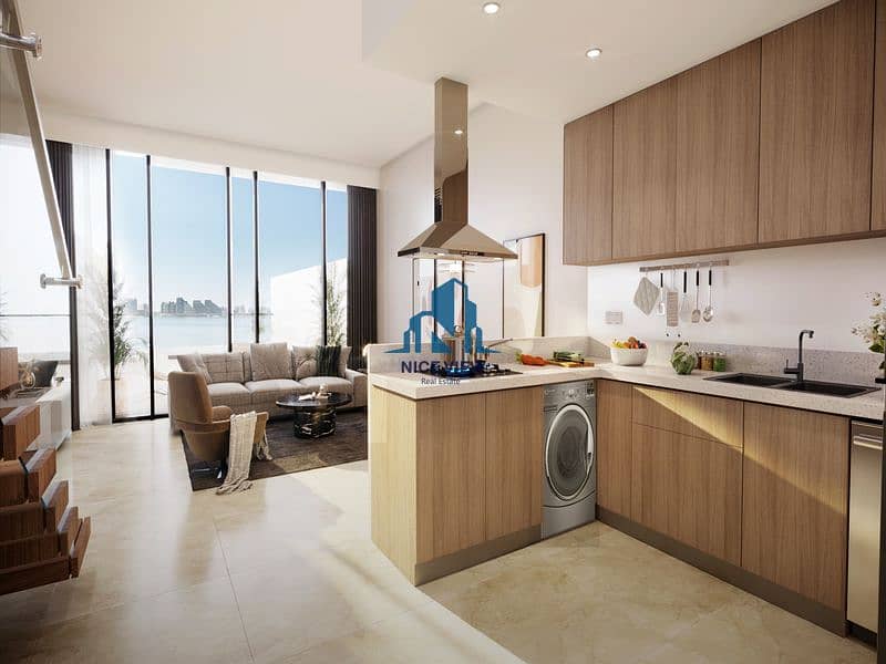 2 kitchen 2. jpg