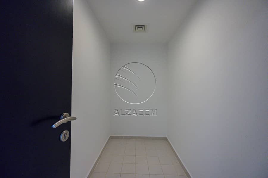 10 021A1046. jpg