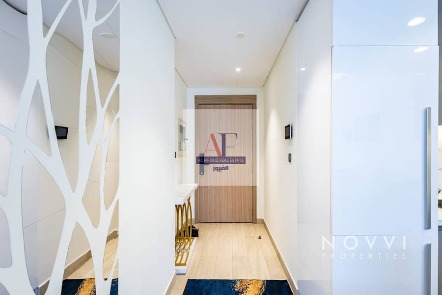 12 entrance-3. jpg