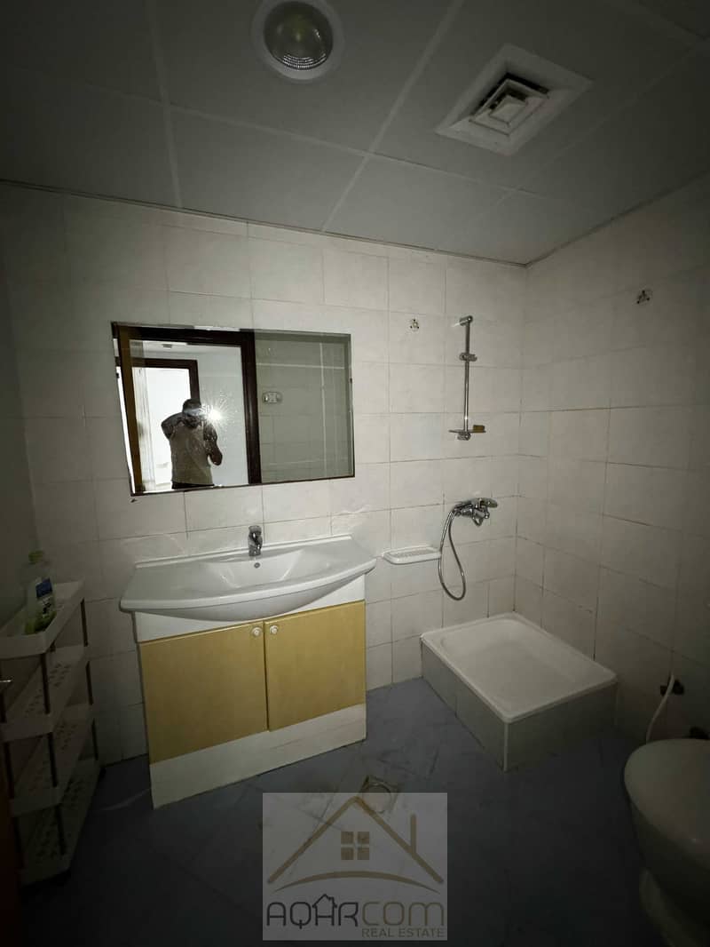 12 IMG_1913. png